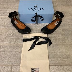 CONSIGNED Lanvin Goatskin Ballerina Flats with Removable Ankle Straps.